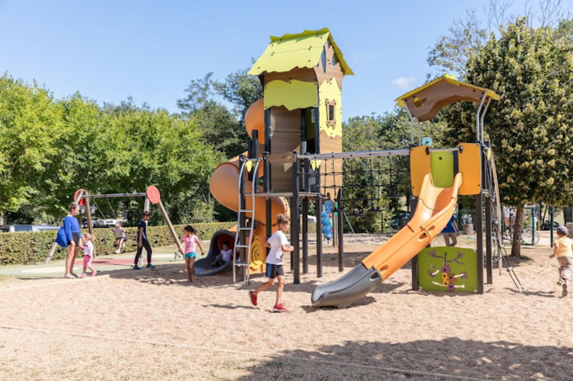 Camping Saint Avit Loisirs Journiac Экстерьер фото